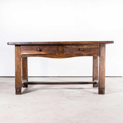 Mesa de taller de madera de frutal con tres cajones. 73…