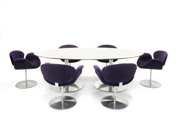 Ruïneren Belonend Duur Oval Table & Little Tulip Chairs Dining Set by Pierre Paulin for Artifort,  Set of 7 for sale at Pamono