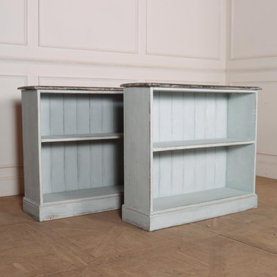Painted Open Bookcases Set of 2 for sale at Pamono