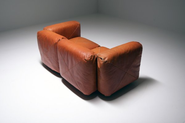 Cognac leather sofa outlet
