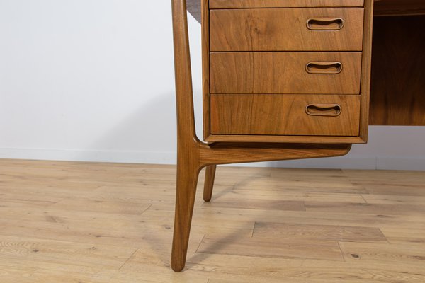 Mid-Century Walnut Desk by Svend Åge Madsen for H.P. Hansen, 1960s