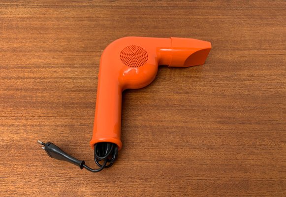 Secador de pelo alem n era espacial de Heinz Ulrich Hasse and Dieter Rams para Braun a os 70