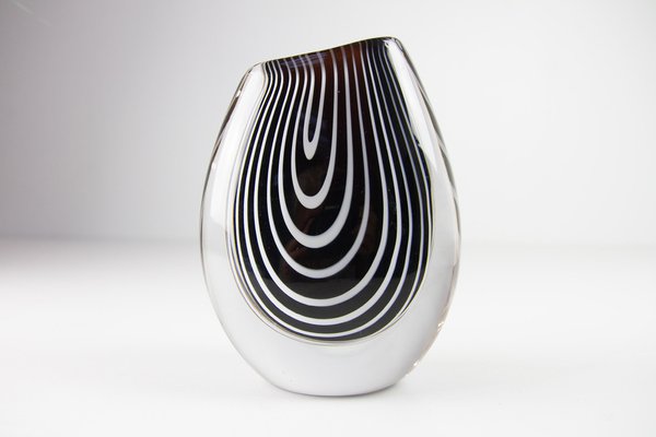 Zebra Glass Vase by Vicke Lindstrand for Kosta, 1950s for sale at