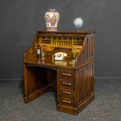 Edwardian Oak Roll Top Desk, 1890s for sale at Pamono