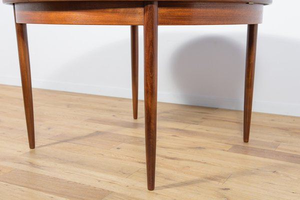 Mid-Century Round Teak Fresco Dining Table from G-Plan, 1960s for