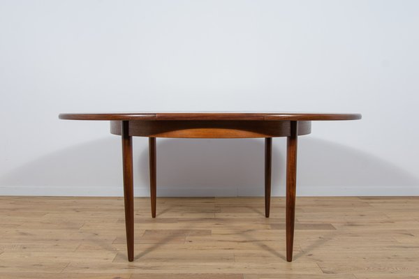 Mid-Century Round Teak Fresco Dining Table from G-Plan, 1960s for