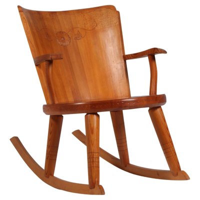 Rocking Chair in Pine Sweden 1970s for sale at Pamono