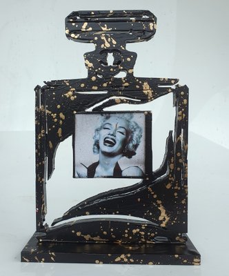 SPACO, Five Chanel Marilyn Monroe, 2023, Original Sculpture for sale at  Pamono