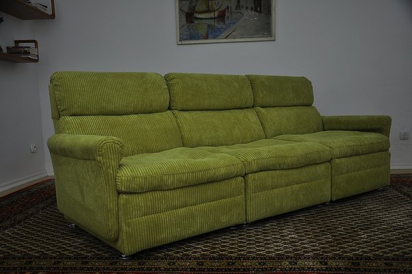 Green sale 70s couch
