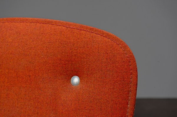 Gepolsterte Mid-Century Stapelstühle von Armin Wirth für Aluflex, 1960er,  2er Set bei Pamono kaufen