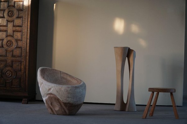 Palm hand chair best sale