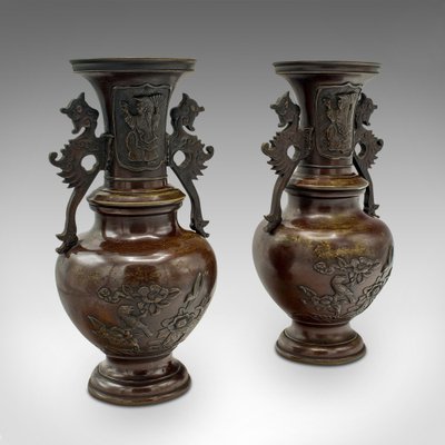 Japanese Bronze Vases, 1850s, Set of 2 for sale at Pamono