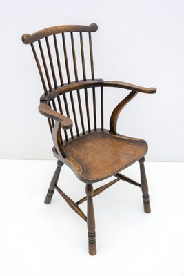 19th Century Fine English West Country Comb Back Windsor Chair