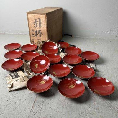 NAKAYAMA 中山陶器　5パターン　アソート　酒盃セット Amazon.com | Japanese Ceramic Sake Set ~ 5 Piece Sake Set