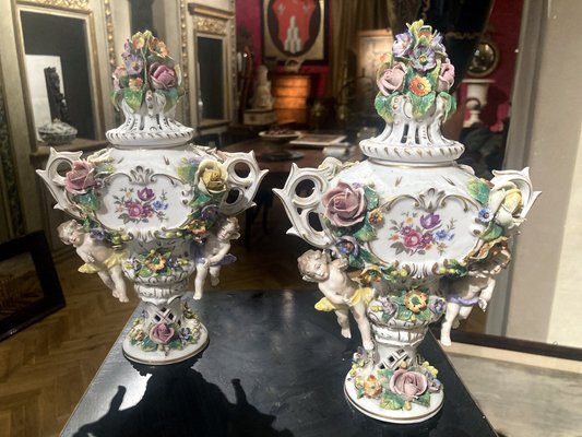 【保管品】CAPODIMONTE パランゾーネマスク　陶器　置物　ITALY Large Capodimonte-Style Urn – Yvonne Sanders Antiques Limited