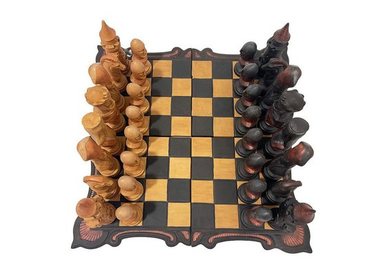 Vintage Chess Pieces Full Set Tan And Red King And Queen Chess -   Portugal