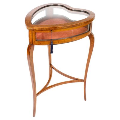 Heart shaped fold out desk deals