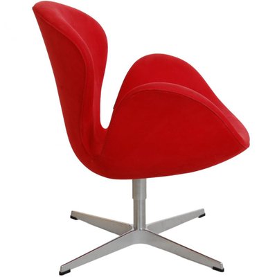 Swan Chair in Red Alcantara Fabric by Arne Jacobsen for Fritz