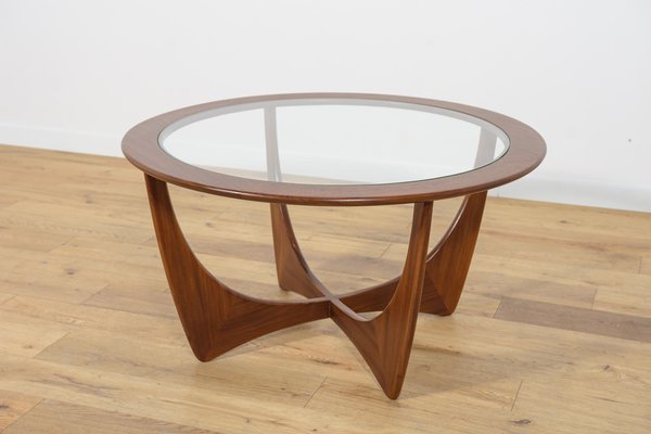 G plan circular coffee clearance table