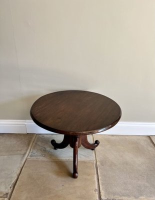 Antique Victorian Mahogany Coffee Table 1860s for sale at Pamono