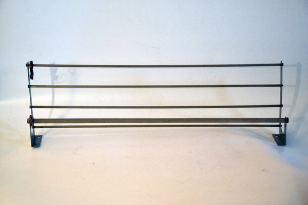 Archivador de metal con cajones de acero y llave, años 70 en venta en Pamono