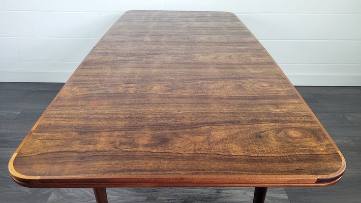 Extendable Dining Table attributed to Robert Heritage for Archie