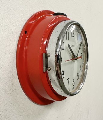 Reloj de pared maritimo Citizen vintage rojo anos 90 en venta en Pamono