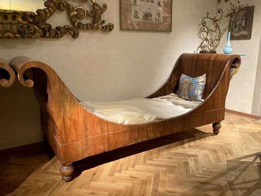 Sleigh daybed discount