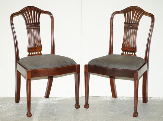 Antique Dining Chairs in the style of George Hepplewhite 1880s Set of 8 for sale at Pamono
