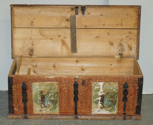 Romanian Paint Blanket Chest Coffer Trunk with Children Pictures