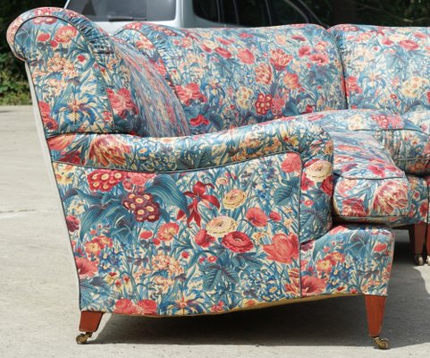 Floral store corner sofa