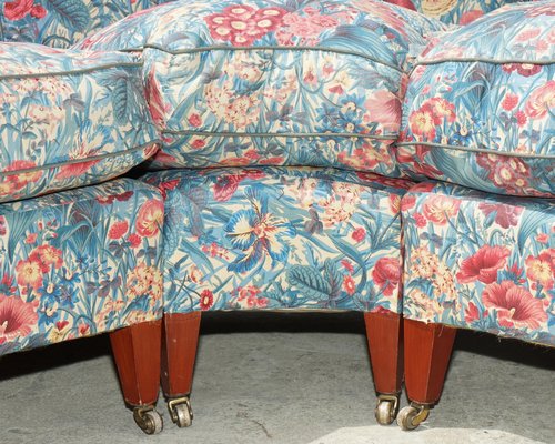Large Vintage London Bridgewater 5 Seat Corner Sofa in Floral