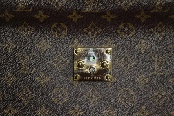 8 Celebri Borse Louis Vuitton a un Costo accessibile. Ecco quali