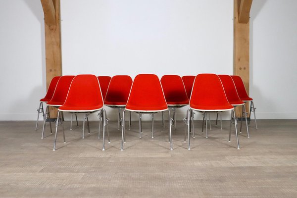 Eames stackable online chair