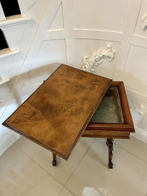 Antique Victorian Side Table in Burr Walnut, 1860 for sale at Pamono