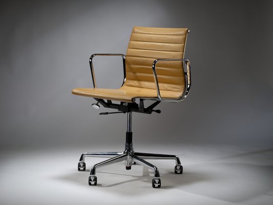EA117 Desk Chair in Tan Leather by Charles Ray Eames for Vitra