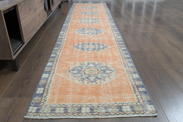 Turkish Pink Green Runner Rug, 1960s for sale at Pamono