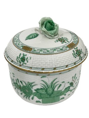 食器 HERENDHVNGARY HANDPAINTED Herend Rothschild Bird Porcelain Basket Bowl: Hand-painted