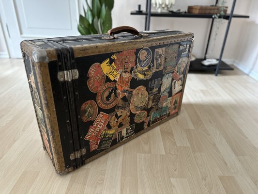 Vintage Trunk with Stickers for sale at Pamono