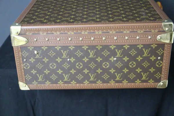 Early 19th Century Vintage Louis Vuitton Trunk Hangers - Set of 4