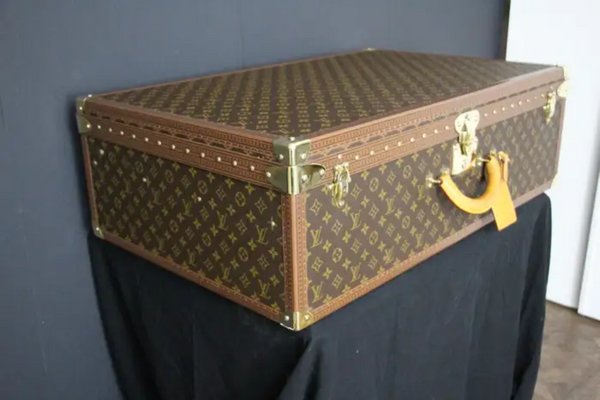 Louis Vuitton Vanity Trunk - 2 For Sale on 1stDibs  louis vuitton vanity  trunk price, lv vanity trunk price, louis vuitton vanity case vintage