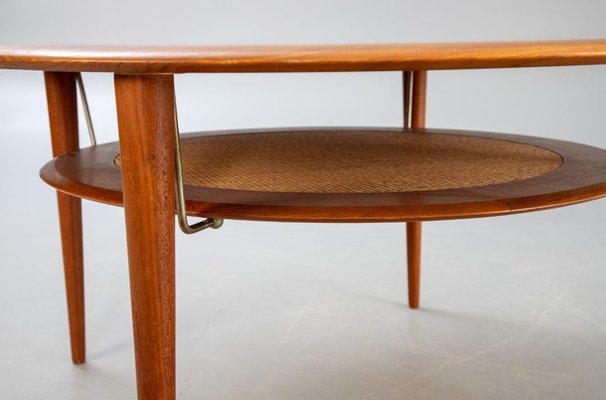 Orla retro on sale coffee table