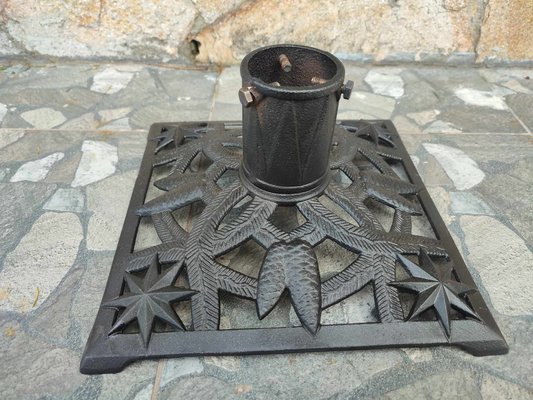 Cast iron online christmas tree stands