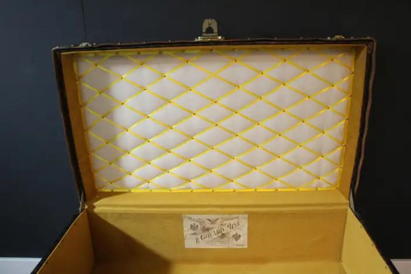 Chevrons Canvas Trunk from Goyard, 1920s for sale at Pamono