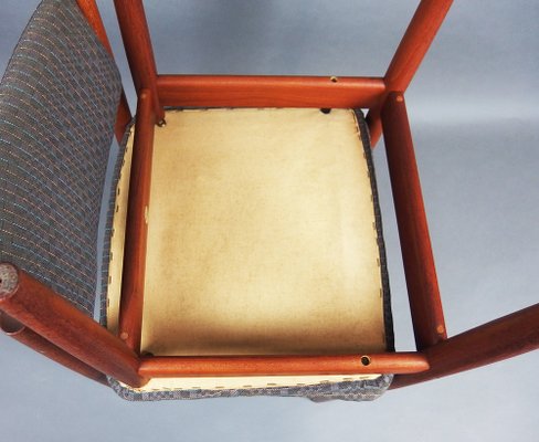Model 197 Dining Chairs by Finn Juhl for France & Søn Model 197 Dining Chairs by Finn Juhl for France & Søn