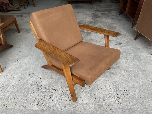 Mid Century Danish Armchair Model 290 in Oak by Hans J Wegner for Getama 1960s for sale at Pamono