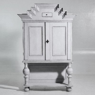 Fall Nesting and a Cabinet in Antique White & Dark Wax