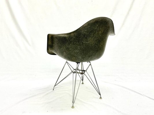 Eiffel Chair by Charles & Ray Eames for Herman Miller, 1958 for sale at  Pamono