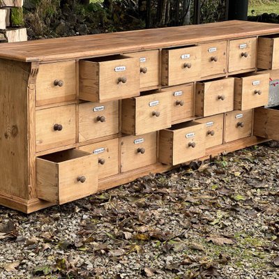 Second hand pine drawers deals