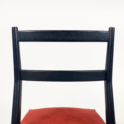 Italienischer Leichter Stuhl aus Holz & Rotem Stoff von Gio Ponti